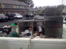 Best Construction Debris Removal  in Chatsworth, IL
